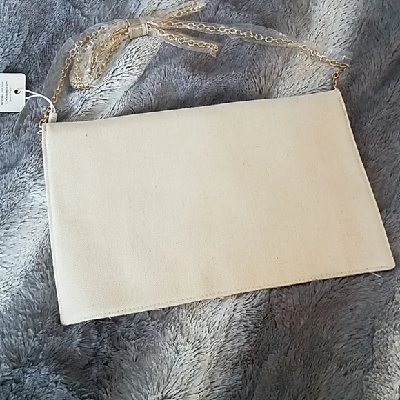 Urban Expressions Pineapple Clutch NWT - Picture 7 of 7